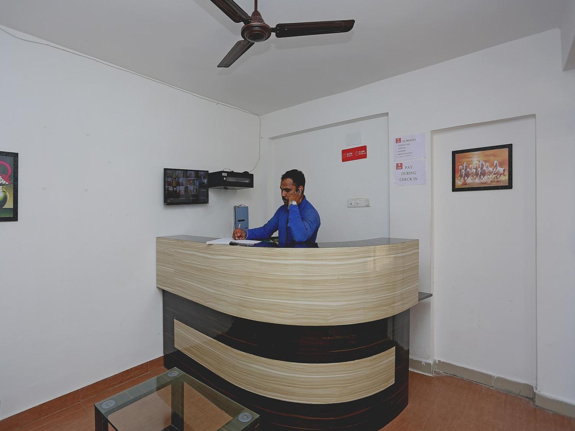 Oyo 17276 The Maple Tree Hotels Bhubaneswar Exterior photo